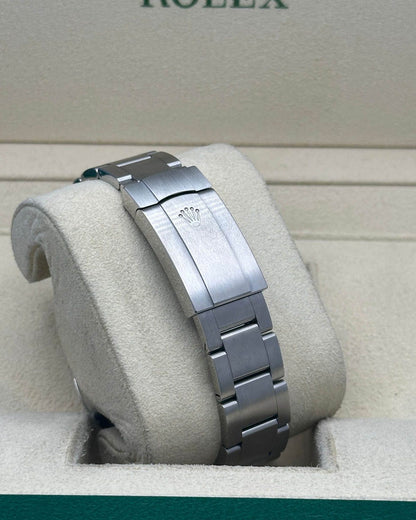 Rolex 124300