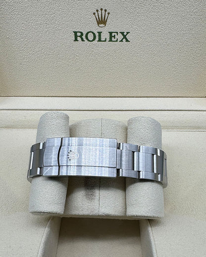 Rolex 124300