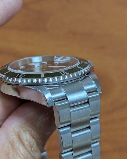 Rolex 16610LV